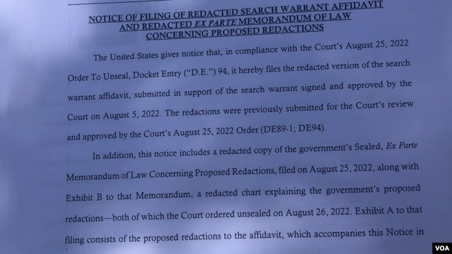 Detalle del documento expedido por el Departamento de Justicia el viernes 26 de agosto de 20220. Foto: Celia Mendoza, VOA.