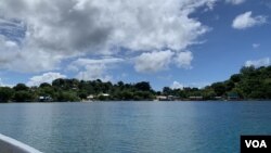 所羅門群島中部小島圖拉吉島(Tulagi)（美國之音記者莉雅2022年8月9日拍攝）