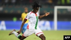 Issa Kaboré du Burkina Faso lors d'un match contre le Gabon pendant la CAN 2021, Cameroun, le 23 janvier 2022.