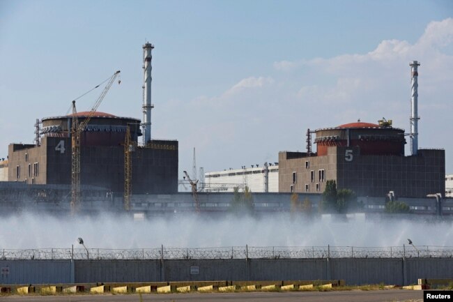 A view shows the Zaporizhzhia nuclear power plant in the course of Ukraine-Russia conflict outside the Russian-controlled city of Enerhodar in Zaporizhzhia region, Ukraine, Aug. 30, 2022. (REUTERS/Alexander Ermochenko)