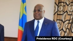 Secrétaire ya Etats-Unis Antony Blinken (G) na président Félix Tshisekedi (D) na masolo na cité ya Union africaine na Kinshasa, RDC, 9 août 2022. (Présidence ya RDC)