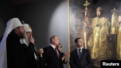 Владимир Путин и патриарх Кирилл. Архивное фото.