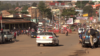 Le trafic était fluide au centre-ville de Bukavu, en RDC, le 23 mars 2018. (VOA/Ernest Muhero)