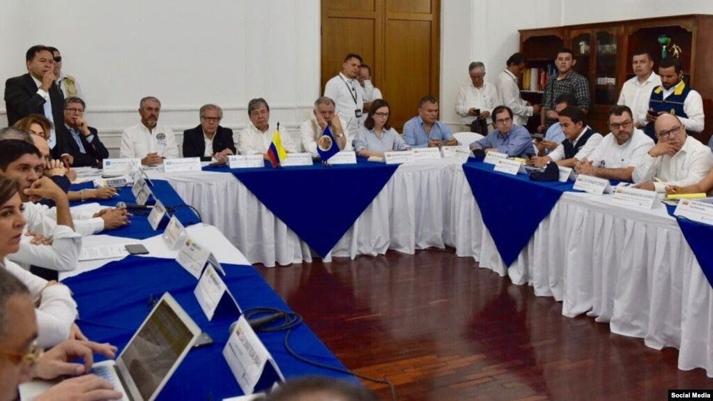 El secretario general de la OEA, Luis Almagro, visita frontera Colombia-Venezuela para tratar de hallar soluciones a la crisis de los migrantes venezolanos.