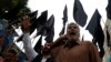 Demonstran Pakistan Unjuk Rasa Aksi Solidaritas Kashmir