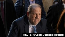 Harvey Weinstein prilikom dolaska na izricanje presude (Foto: REUTERS/Lucas Jackson)