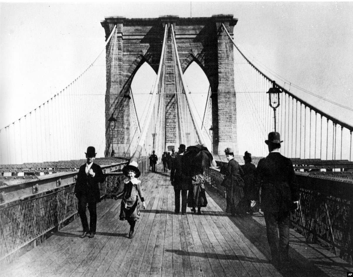 New Yorks Famed Brooklyn Bridge Opens On This Day In 1883