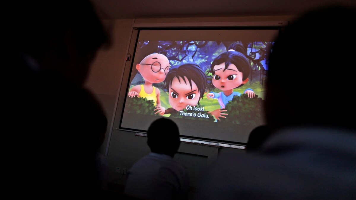 Move Over Superman: UN Taps Burka Avenger to Fight Extremism
