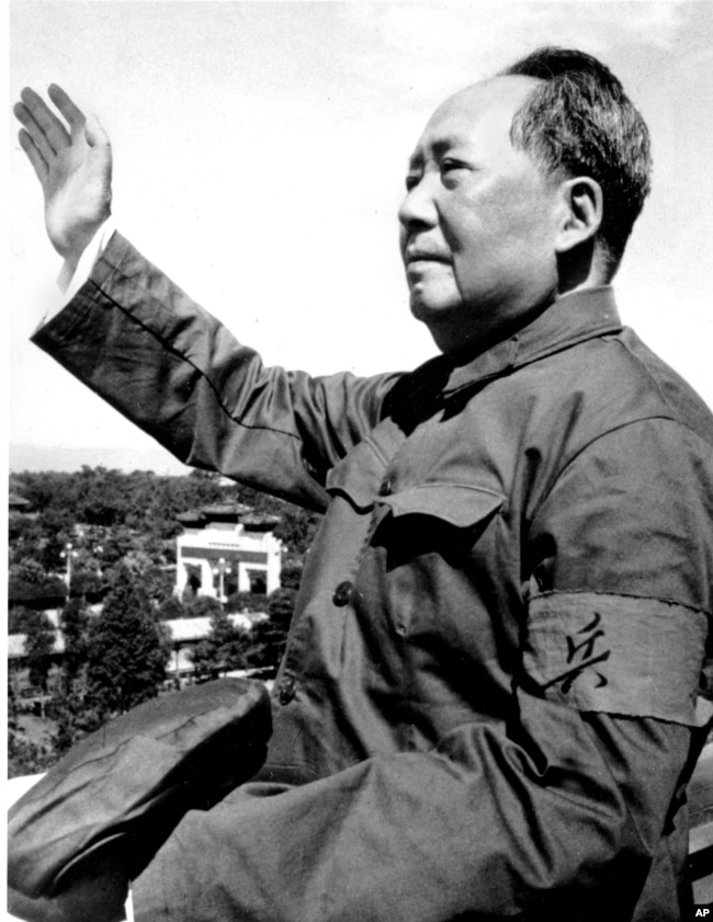 历史照片：1966年文革开始的毛泽东