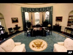 Arhiva - Ovalna kancelarija u Beloj kući