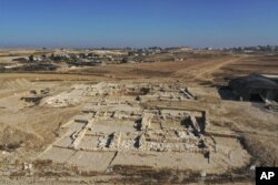 نمایی از ساختمان کشف شده در کویری در جنوب اسرائیل