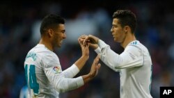 (Tsohon hoto) Ronaldo, dama tare da Casemiro, hagu a lokacin suna Real Madrid