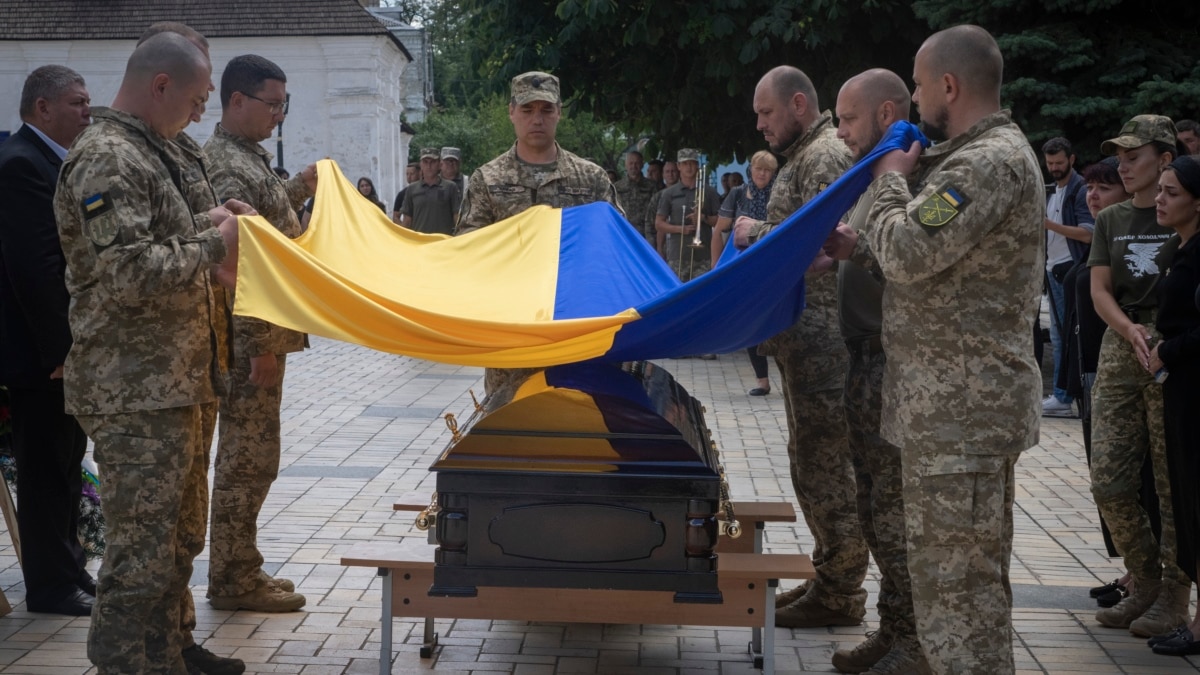 ukraine-nearly-9-000-troops-killed-in-war-with-russia