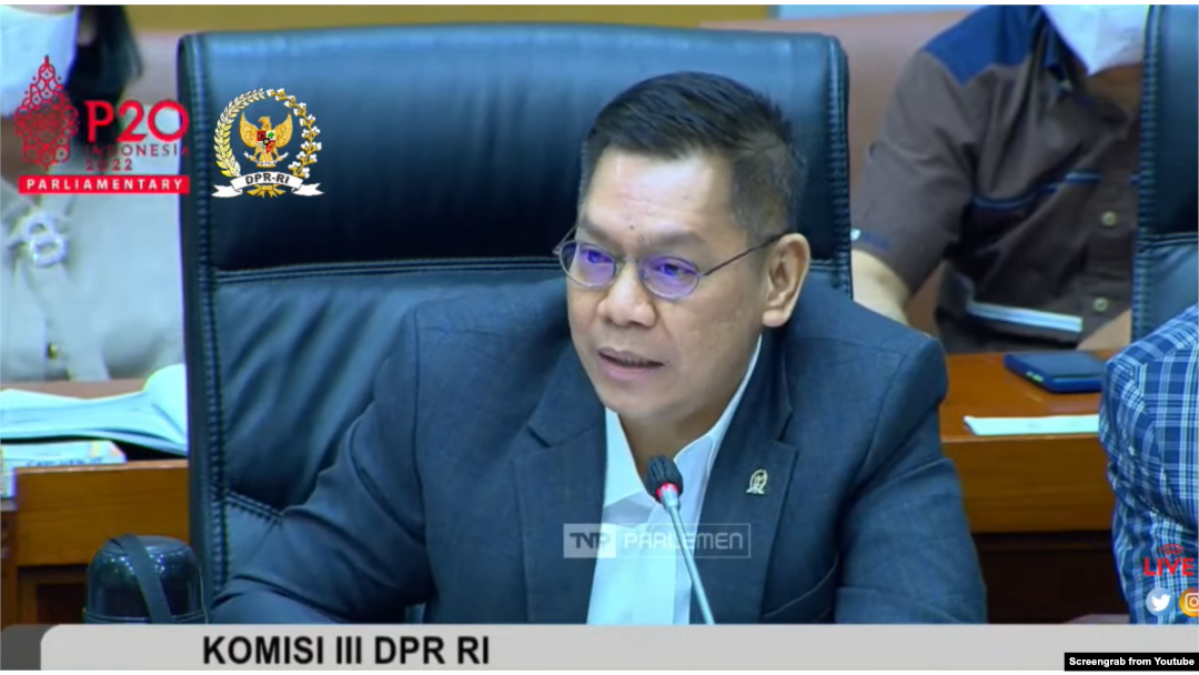 Tangkapan layar Wakil Ketua Komisi III DPR RI dari Fraksi Golkar, Adies Kadir (Youtube DPR RI)