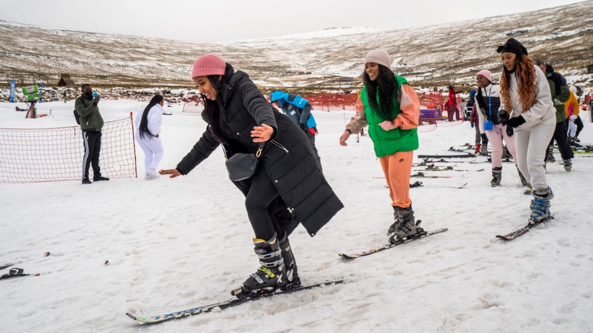 Europeans Feel the Summer Heat, While Some Africans Go Skiing - Vimarsana News