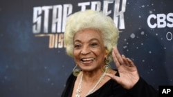 FILE - Original "Star Trek" cast member Nichelle Nichols, who played Lieutenant Uhura, poses at the premiere of the new series "Star Trek: Discovery," in Los Angeles, Sept. 19, 2017. Nichols died July 30, 2022, at age 89. (Chris Pizzello/Invision/AP)