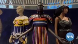 London African Fashion Exhibits Colors