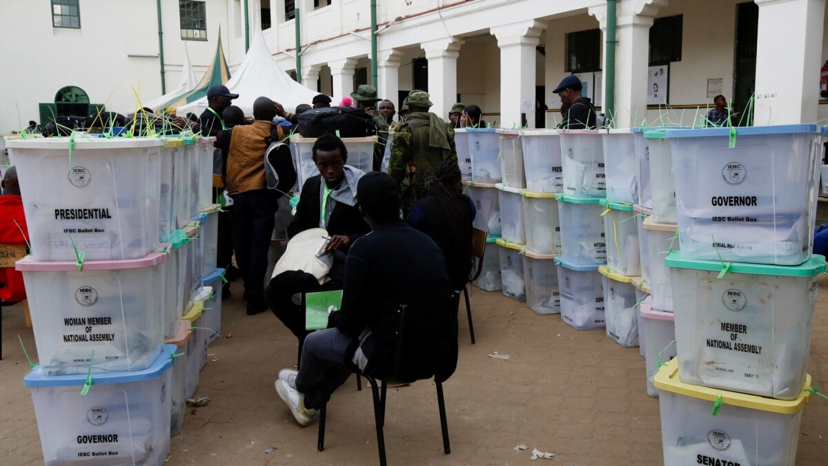 Tally Shows Close Race in Kenyan Presidential Election