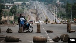 Baricades set by supporters of Kenyan presidential candidate Raila Odinga are seen a day after they protested against election results that gave candidate William Ruto, the incumbent deputy president, the majority of votes, in Kisumu, Kenya, Aug. 16, 2022.