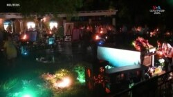 «Նա երբեք չի մոռացվի». Էլվիսի երկրպագուները հարգում են նրա հիշատակը Գրեյսլենդում տեղի ունեցած մոմավառությամբ_1.mp4