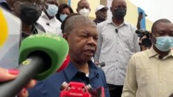 Angolan Leader Voting in Luanda