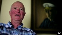 지난 1968년 북한에 납치됐다가 풀려난 미 군함 푸에블로호 승조원 중 한 명인 로버트 치카 씨가 지난 2013년 7월 언론과의 인터뷰에서 북한에서의 상황을 설명했다.