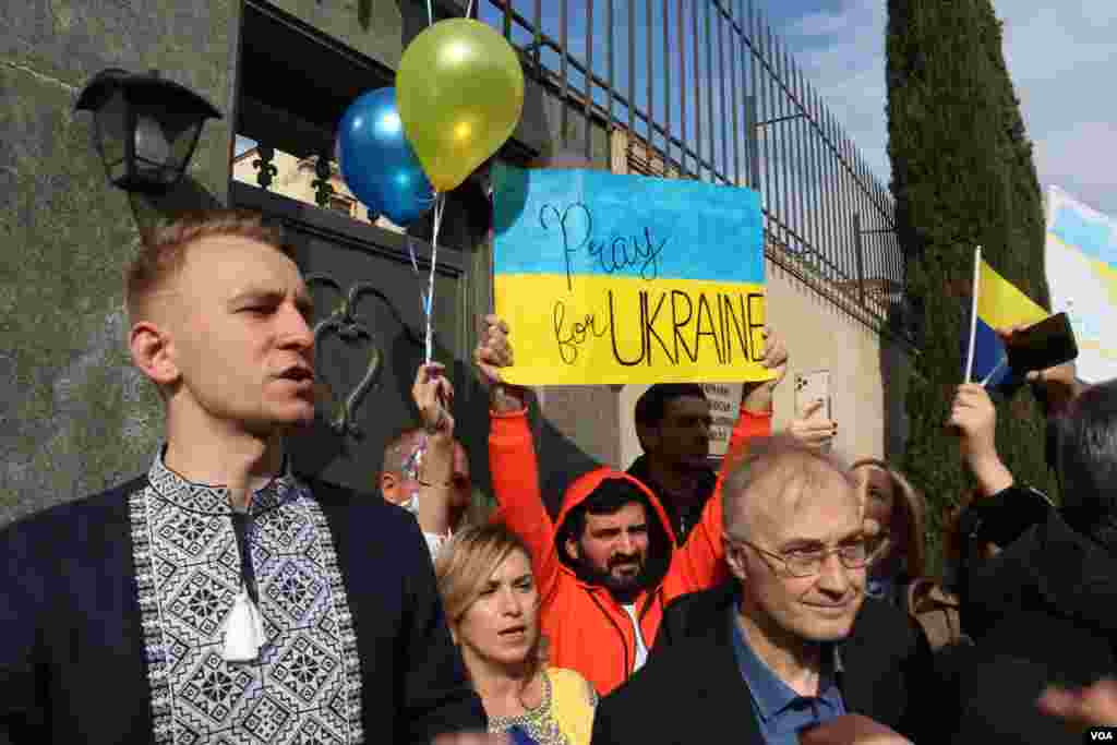 Azərbaycanda Ukraynaya dəstək mitinqi keçirilib