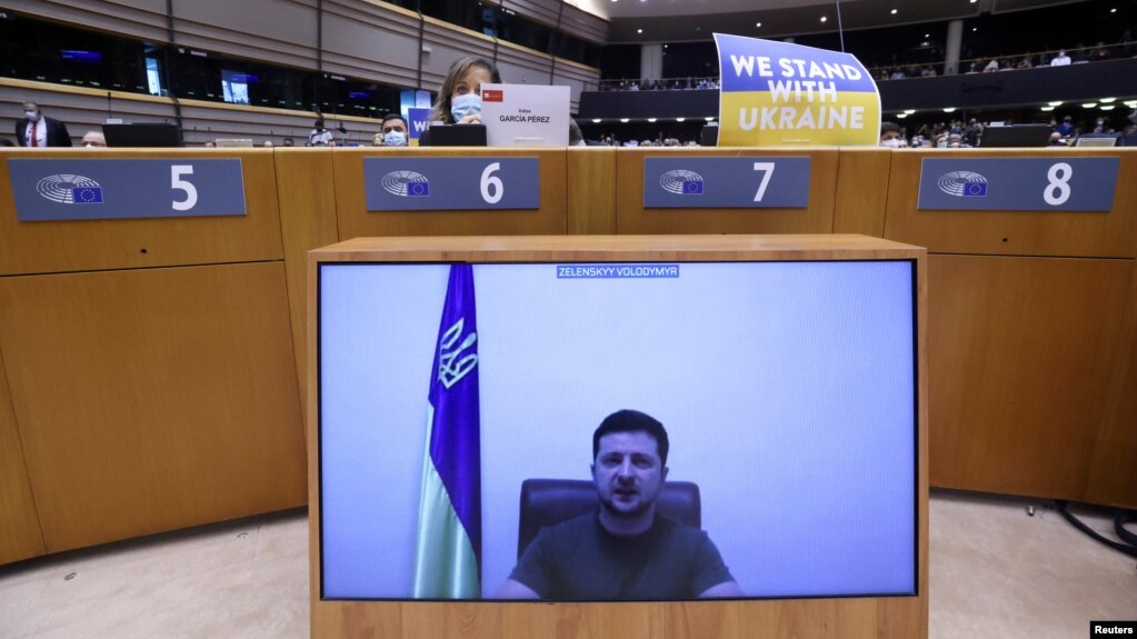 Zelenskyy në Parlamentin Evropian: dëshmoni që jeni me ne