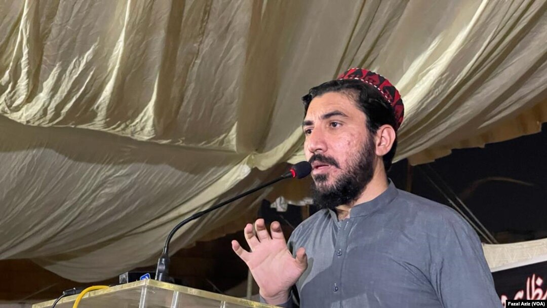 منظور پشتين په کراچۍ کې پرلت ته وېنا کوي