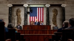 El presidente de los Estados Unidos, Joe Biden, pronuncia el discurso sobre el estado de la Unión en el Capitolio de los Estados Unidos en Washington DC, el 1 de marzo de 2022.