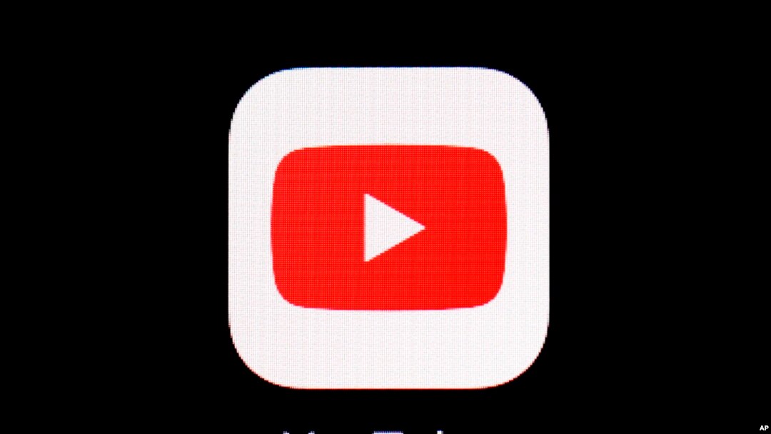 Aplikasi YouTube di layar Ipad, 20 Maret 2018.