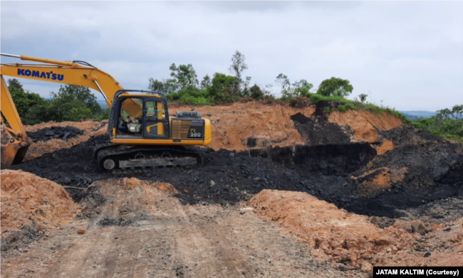 Salah satu tambang ilegal yang ditolak masyarakat di Kutai Kartanegara, Kalimantan Timur. (Foto :JATAM Kaltim)