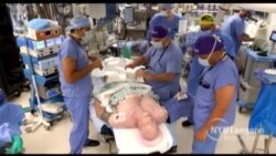 ເຊີນຊົມ ວີດີໂອ ເລື່ອງການຜ່າຕັດ ປ່ຽນໃບໜ້າ ຢ່າງຍືດຍາວ ໄດ້ມອບຊີວິດໃໝ່ ໃຫ້ແກ່ ນັກດັບເພີງ ຜູ້ຖືກໄຟເຜົາໜ້າ