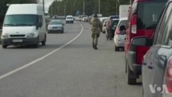 Nasyonzini estime plis pase 800 mil moun kite Ikrèn pou al chache refij nan lòt peyi vwazen. Serge François Michel