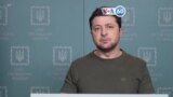 Manchetes Mundo 2 Março: Presidente Volodymyr Zelenskyy condenou o bombardeamento russo do Memorial do Holocausto de Babi Yar