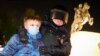 2022年2月28日俄罗斯警察拘留示威者