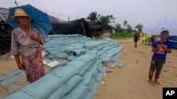 Las autoridades meteorológicas tailandesas advierten que una tormenta tropical traerá fuertes lluvias al sur de Tailandia. 
