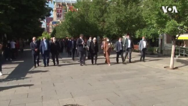 Srbi i Albanci na Kosovu obeležili Međunarodni dan nestalih lica