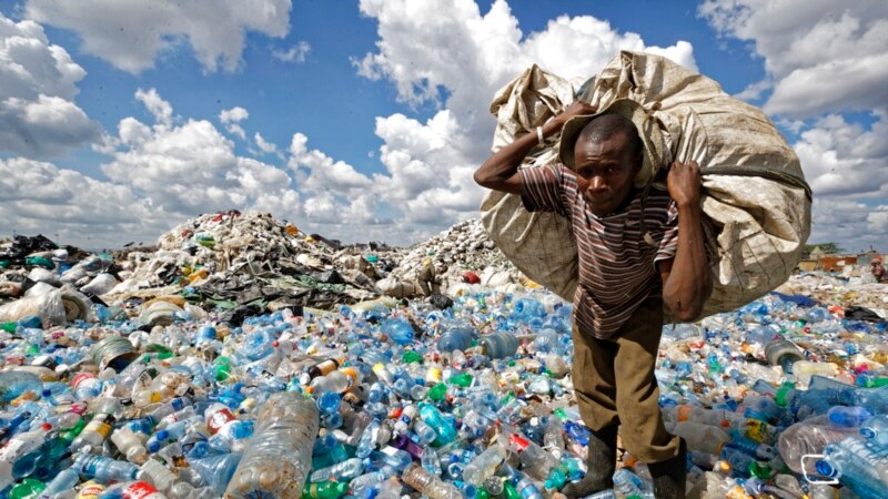 UN Environment Summit Adopts Historic Agreement on Plastic Waste