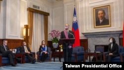 美国前国务卿蓬佩奥在台北会晤台湾总统蔡英文时发表讲话。（2022年3月3日）