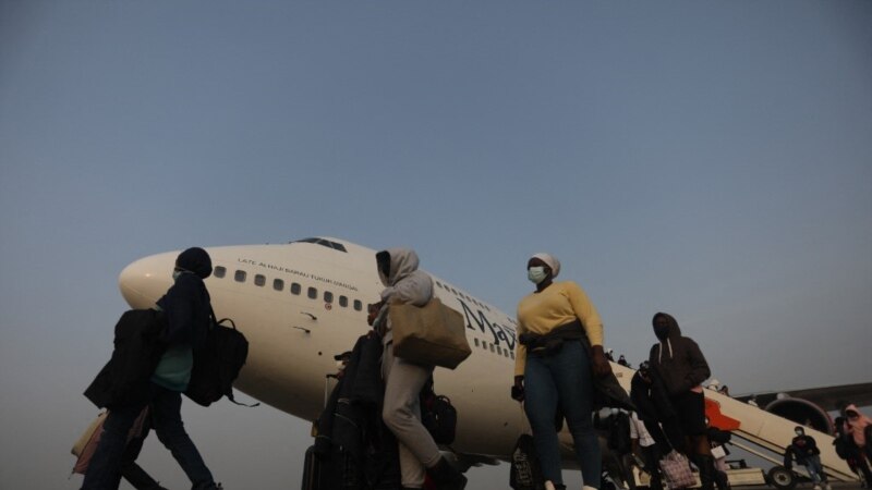 Premier rapatriement de plus de 400 Nigérians ayant fui l'Ukraine