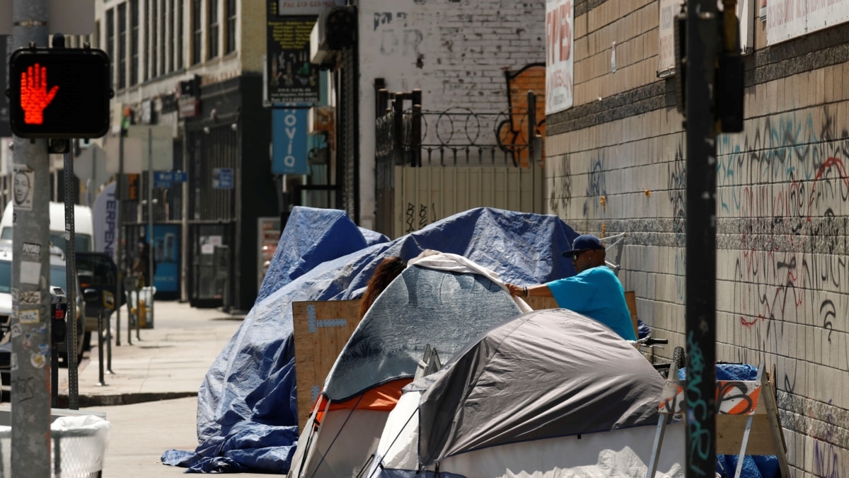 Supreme Court Lets Stand Ruling Protecting Homeless