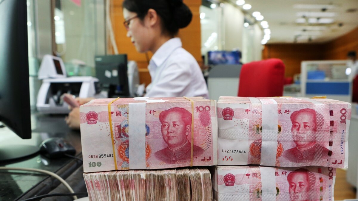 特朗普要求中国和日本不要贬值本国货币，否则可能用关税解决问题