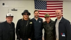 آمریکا از لنز دوربین - دوستی کید راک با معاون رئیس جمهوری آمریکا