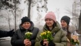 پناهجویان اوکراینی که از تهاجم روسیه به اوکراین گریخته‌اند (آرشیو)