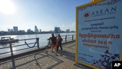 Kryeqyteti kamboxhian përgatitet për takimin e ASEAN-it (Phnom Penh, 7 nëntor 2022)