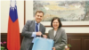 Menteri Kebijakan Perdagangan Inggris, Greg Hands, saat mengunjungi Taiwan tahun 2016. (File foto Istana Kepresidenan Taiwan.)