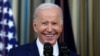 Presiden AS Joe Biden tersenyum saat menjawab pertanyaan dalam konferensi pers mengenai pemilu paruh waktu AS yang berlangsung di Gedung Putih, Washington, pada 9 November 2022. (Foto: Reuters/Tom Brenner)