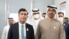 ریشی سوناک، نخست‌وزیر بریتانیا، (چپ) و شیخ محمد بن زاید آل نهیان، رئیس امارات متحده عربی. شرم‌الشیخ، مصر. ٧ نوامبر ٢٠٢٢