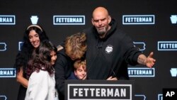 John Fetterman ayaa ku guuleystay kursi Senate oo horey ay u haysteen Jamhuuriga 